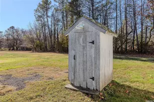 2055 Boisseau Ave, Southold, NY 11971 - Photo 32