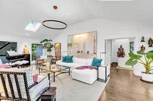 16 Ardmore Ct, Hampton Bays, NY 11946 - Photo 4