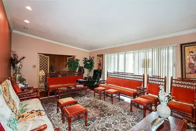 20 Rolling Hill Road, Old Westbury, NY 11568 - Photo 8