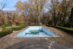 20 Rolling Hill Rd, Old Westbury, NY 11568 - Photo 32