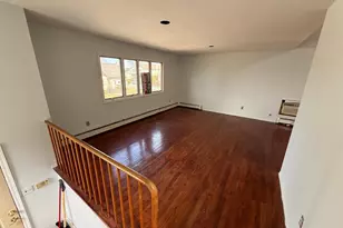 51 Manor Rd, Valley Stream, NY 11580 - Photo 12