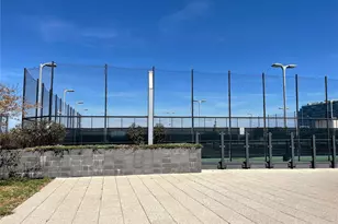 13105 40th Rd, Flushing, NY 11354 - Photo 10