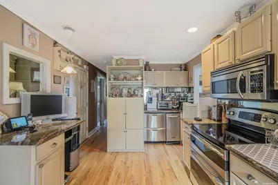 10 Marchant Drive, Saint James, NY 11780 - Photo 12