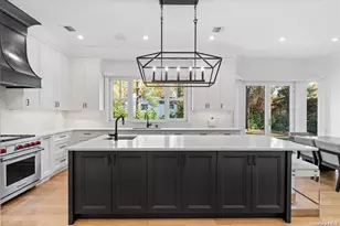 79 Farmview Rd, Port Washington, NY 11050 - Photo 12