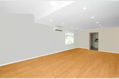 66 Kenmore Road, Valley Stream, NY 11581 - Photo 6