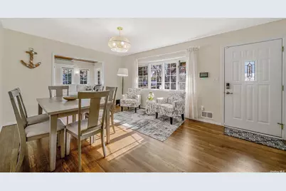 6 Rolling Hill Road, Hampton Bays, NY 11946 - Photo 2