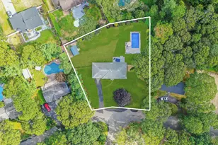 6 Rolling Hill Rd, Hampton Bays, NY 11946 - Photo 26