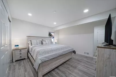 6 Rolling Hill Road, Hampton Bays, NY 11946 - Photo 12