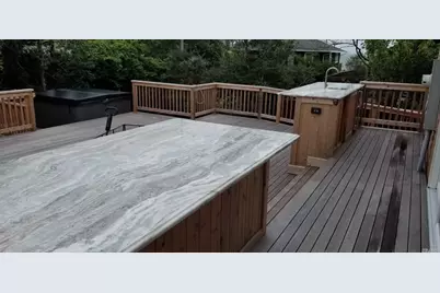 7 Crescent Walk, Seaview, NY 11770 - Photo 12