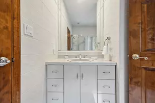 6 Heather Ct, Dix Hills, NY 11746 - Photo 18