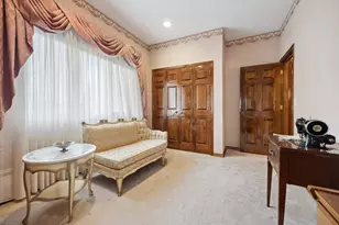 6 Heather Ct, Dix Hills, NY 11746 - Photo 22