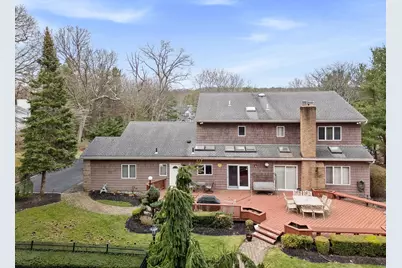 6 Heather Court, Dix Hills, NY 11746 - Photo 36