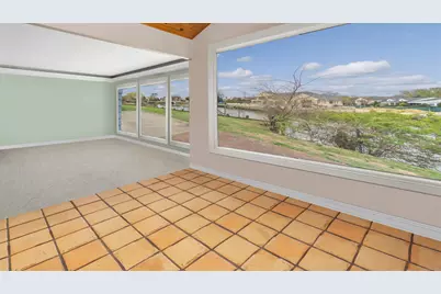 1230 Harbor Road, Hewlett, NY 11557 - Photo 10