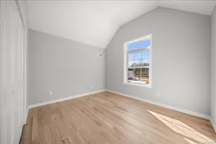 8 Fourth Lot 10 Ave, Centereach, NY 11720 - Photo 14