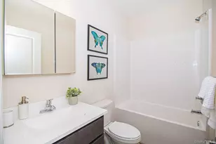 309 Ashley Ct Ave, North Babylon, NY 11703 - Photo 12