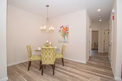 309 Ashley Court Avenue, North Babylon, NY 11703 - Photo 14