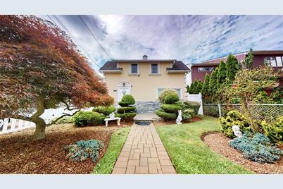 946 Ocean Avenue, Baldwin, NY 11510 - Photo 1