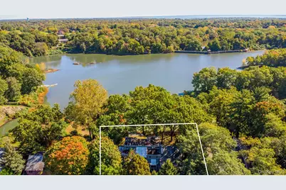 629 Pinebrook Boulevard, New Rochelle, NY 10804 - Photo 1