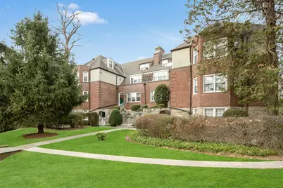9 Campus Place #SR, Scarsdale, NY 10583 - Photo 1