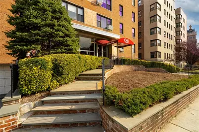 10 N Broadway #1H, White Plains, NY 10601 - Photo 1