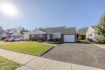 10 Spruce Street, Garden City, NY 11530 - Photo 1