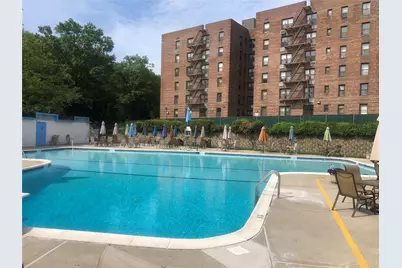 226-26 Union Turnpike #2K, Oakland Gardens, NY 11364 - Photo 1