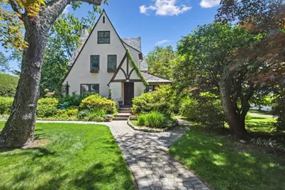 109 Argyll Avenue, New Rochelle, NY 10804 - Photo 1