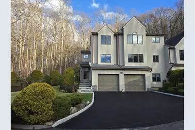 68 Clearwood Court, Somers, NY 10589 - Photo 1