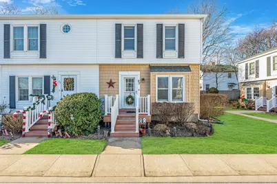 190 Merrick Road #27, Amityville, NY 11701 - Photo 1