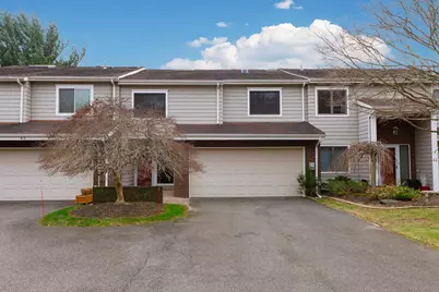 43 Boathouse Lane, Bay Shore, NY 11706 - Photo 1