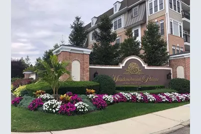 296 Roosevelt Way Building #18, Westbury, NY 11590 - Photo 1