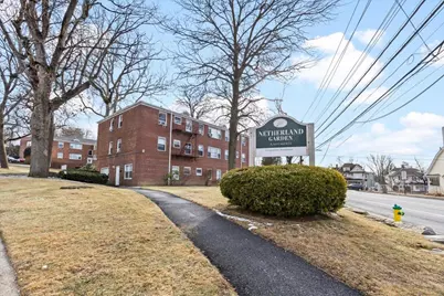 205 W Post Road #1L, White Plains, NY 10606 - Photo 1