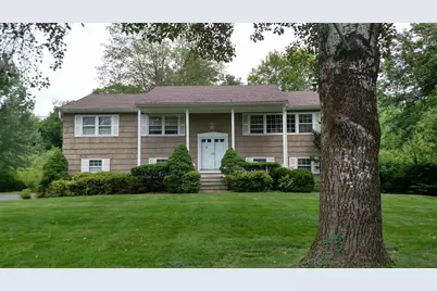 7 Oak Hill Road, Chappaqua, NY 10514 - Photo 1