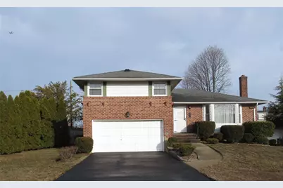 3949 Appletree Lane, Seaford, NY 11783 - Photo 1