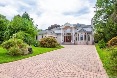 150 Crabapple Road, Manhasset, NY 11030 - Photo 1