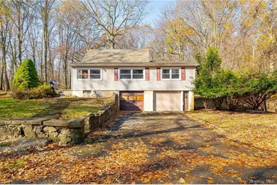 802 Forest Glen Road, Monroe, NY 10950 - Photo 1