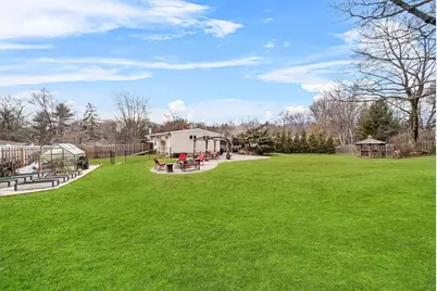 8 Carrie Lane, Nanuet, NY 10954 - Photo 1