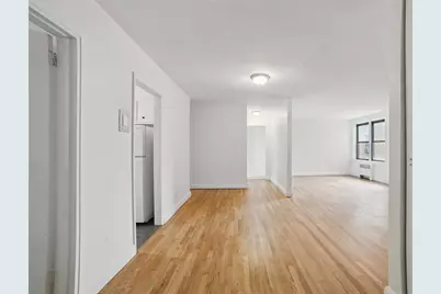 10 Franklin Avenue #4H, White Plains, NY 10601 - Photo 1