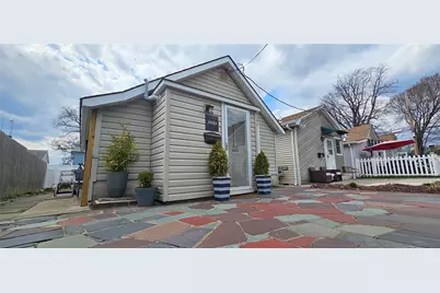 30 Carroll Street #30D, Bronx, NY 10464 - Photo 1