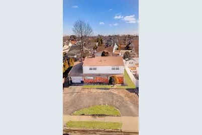 39 Alpine Lane, Hicksville, NY 11801 - Photo 1