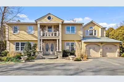 17 Shoreham Drive W, Dix Hills, NY 11746 - Photo 1