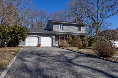 11 Artist Lake Boulevard, Middle Island, NY 11953 - Photo 1