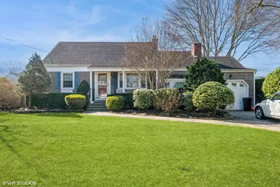 3536 Carrollton Avenue, Wantagh, NY 11793 - Photo 1