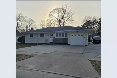 68 Washington, Brentwood, NY 11717 - Photo 1