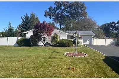 63 Avenue D, Farmingville, NY 11738 - Photo 1