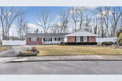 6 Birdseye Circle, Stony Brook, NY 11790 - Photo 1