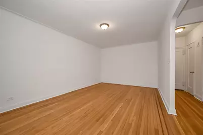 155-01 90th Avenue #4E, Jamaica, NY 11432 - Photo 1