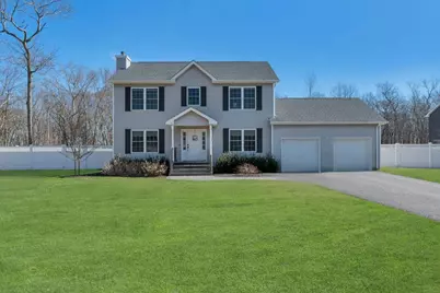 16 Mastro Court, Calverton, NY 11933 - Photo 1