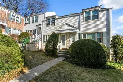 737 Tuckahoe Road #47, Yonkers, NY 10710 - Photo 1