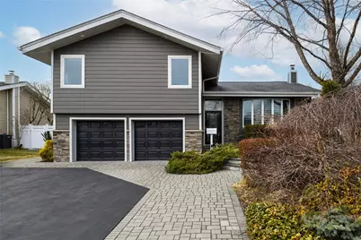 19 Friendly Lane, Jericho, NY 11753 - Photo 1